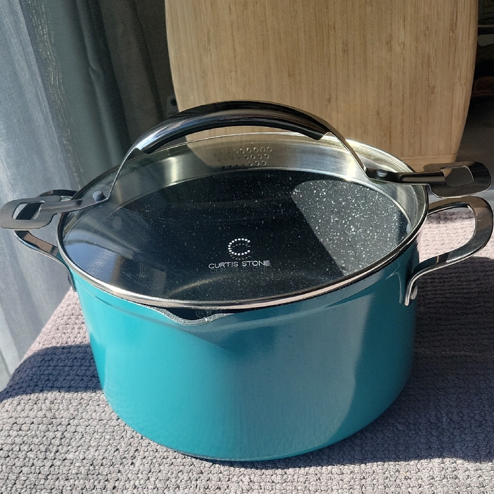 Curtis Stone Non Stick 8 Qt Pot